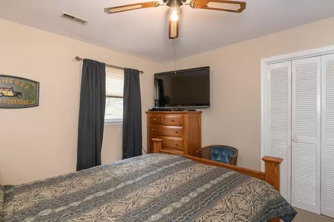 2810 Fox Dr, Durham, NC 27712 photo 18