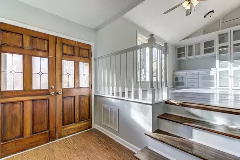 930 Logan Cir, Cary, NC 27511 photo 4
