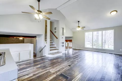 930 Logan Cir, Cary, NC 27511 photo 7