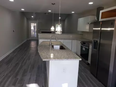 102 Boldleaf Ct, Cary, NC 27513 photo 4