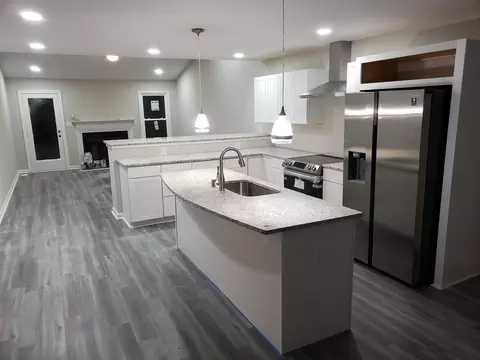 102 Boldleaf Ct, Cary, NC 27513 photo 2