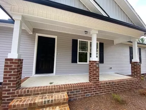 732 Bear Rd, Benson, NC 27504 photo 2