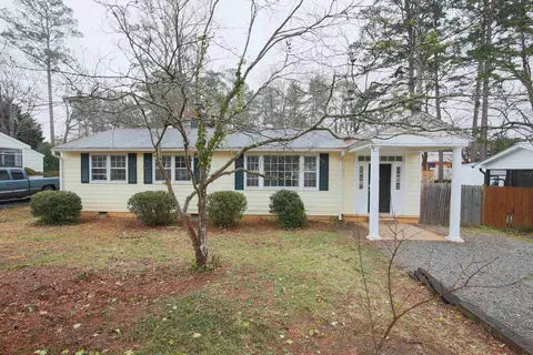 3420 Apache Dr, Raleigh, NC 27609 photo 1