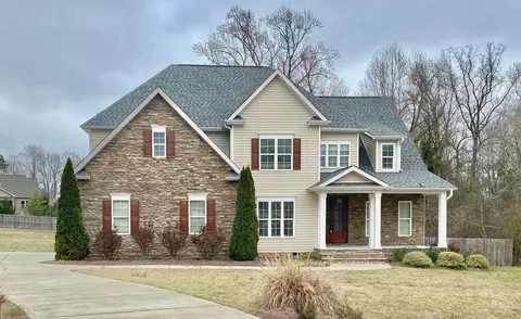 7645 Ladora Dr, Willow Spring, NC 27592 photo 1