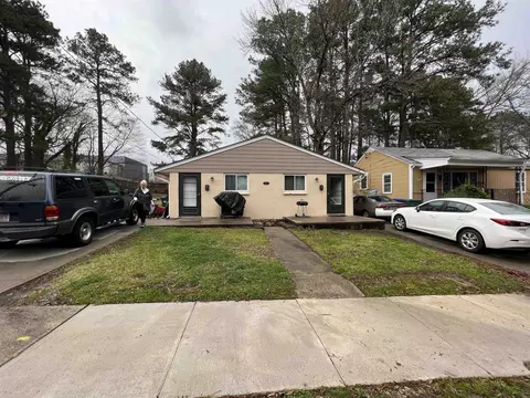 531 Martha St, Durham, NC 27707 photo 2