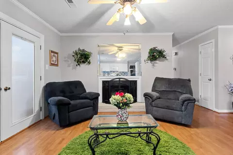 2706 Darrow Rd, Durham, NC 27704 photo 6