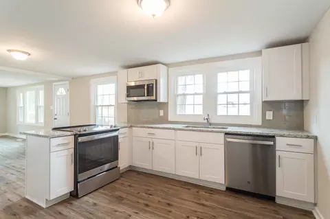 10238 S Chestnut St, Middlesex, NC 27557 photo 2
