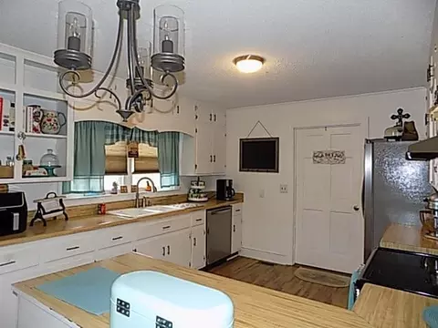 346 Benson Hardee Rd, Benson, NC 27504 photo 11