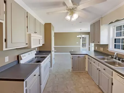 7124 Deer Brook St, Willow Spring, NC 27592 photo 4
