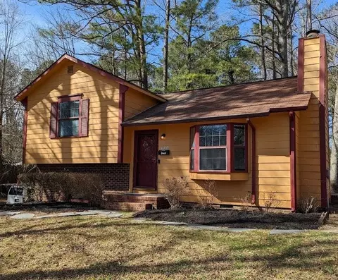 705 Hugo St, Durham, NC 27704 photo 1