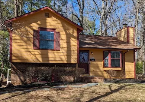 705 Hugo St, Durham, NC 27704 photo 2