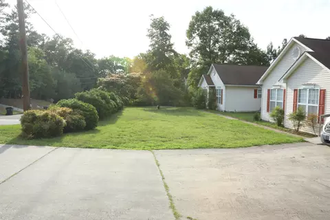 309 Pearson Dr, Durham, NC 27713 photo 2