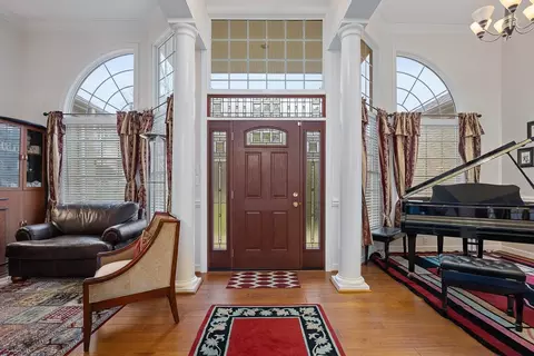 809 E Oak Dr, Durham, NC 27705 photo 3