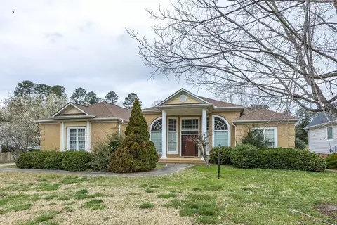 809 E Oak Dr, Durham, NC 27705 photo 1