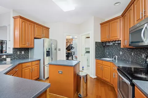 809 E Oak Dr, Durham, NC 27705 photo 11