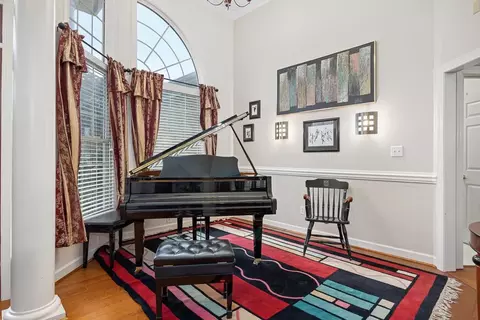 809 E Oak Dr, Durham, NC 27705 photo 4