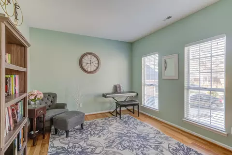 3 Cat Tail Ct, Durham, NC 27703 photo 6