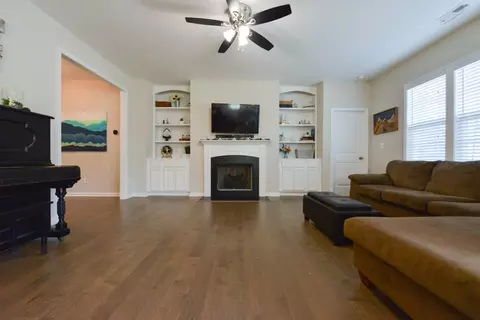 304 E Webber Ln, Clayton, NC 27527 photo 5