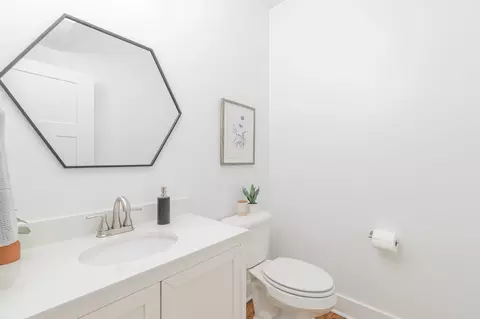 705 Carroll St, Durham, NC 27701 photo 9