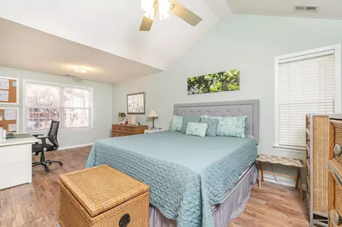 532 Crossview Ln, Durham, NC 27703 photo 23