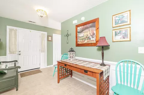 532 Crossview Ln, Durham, NC 27703 photo 7