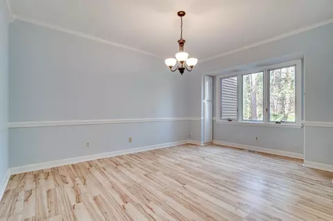 22 Glenmore Dr, Durham, NC 27707 photo 9
