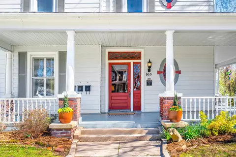 910 N Mangum St, Durham, NC 27701 photo 2