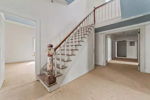 313 W Main St, Benson, NC 27504 photo 4
