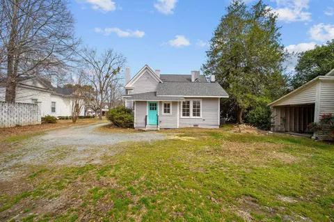 313 W Main St, Benson, NC 27504 photo 23