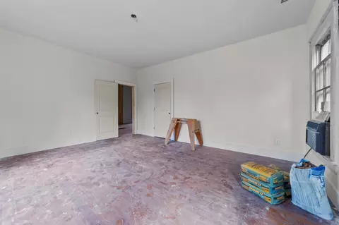 313 W Main St, Benson, NC 27504 photo 14