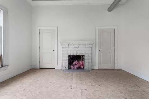 313 W Main St, Benson, NC 27504 photo 6