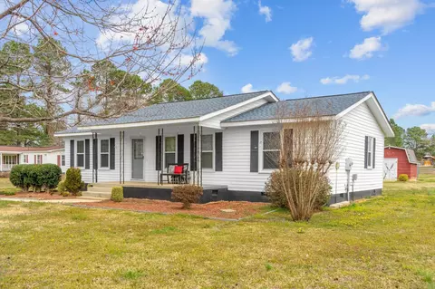 2429 Old Stage Rd, Erwin, NC 28339 photo 4