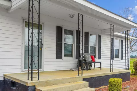 2429 Old Stage Rd, Erwin, NC 28339 photo 3