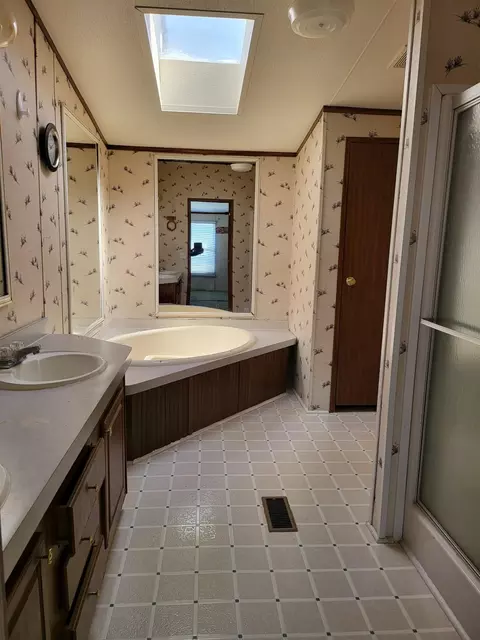 813 Herbert Dr, Kinston, NC 28501 photo 10