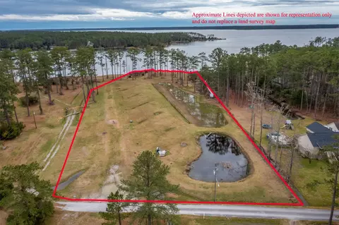 307 Griggs Road, Vandemere, NC 28515
