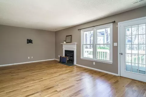 220 Wetherburn Ln, Raleigh, NC 27615 photo 10