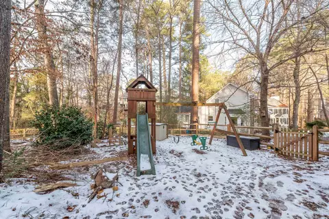 11 Greystone Ct, Durham, NC 27713 photo 8
