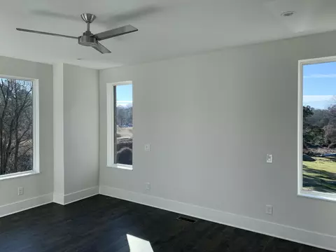 1026 Manor Way, Durham, NC 27701 photo 17