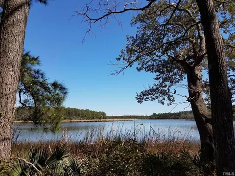972 Becton Rd, Havelock, NC 28532 photo 1