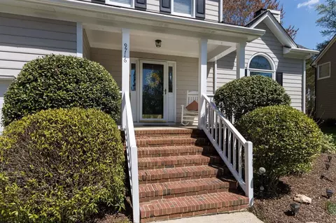 9716 Dansington Ct, Raleigh, NC 27615 photo 3
