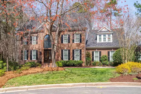 220 Draymore Way, Cary, NC 27519 photo 3