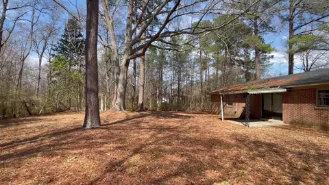 318 Ash St, Smithfield, NC 27577 photo 4