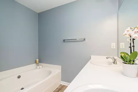 3 E Lilyfield Ct, Durham, NC 27703 photo 17