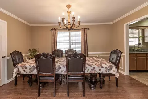 2 Lucas Dr, Durham, NC 27713 photo 3