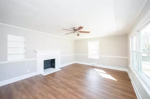 109 Holmes St, Erwin, NC 28339 photo 4