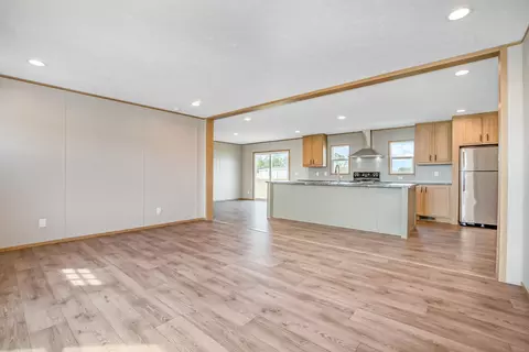 73 Stardust Ln, Selma, NC 27576 photo 3