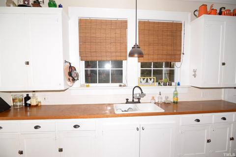 216 E Rose St, Smithfield, NC 27577 photo 10