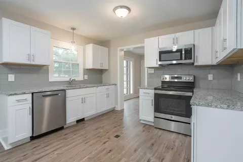 209 Pace St, Smithfield, NC 27577 photo 5