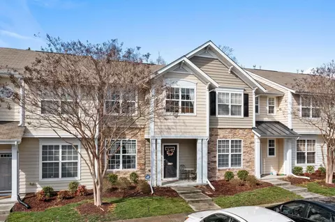 348 Red Elm Dr, Durham, NC 27713 photo 2
