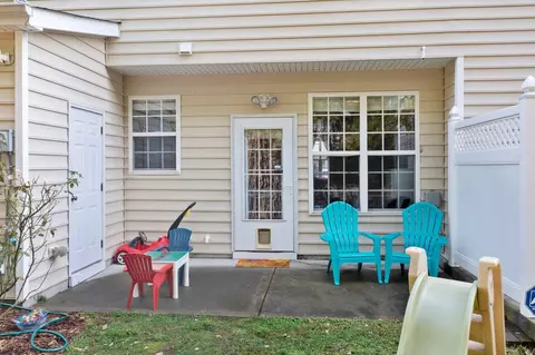 348 Red Elm Dr, Durham, NC 27713 photo 7